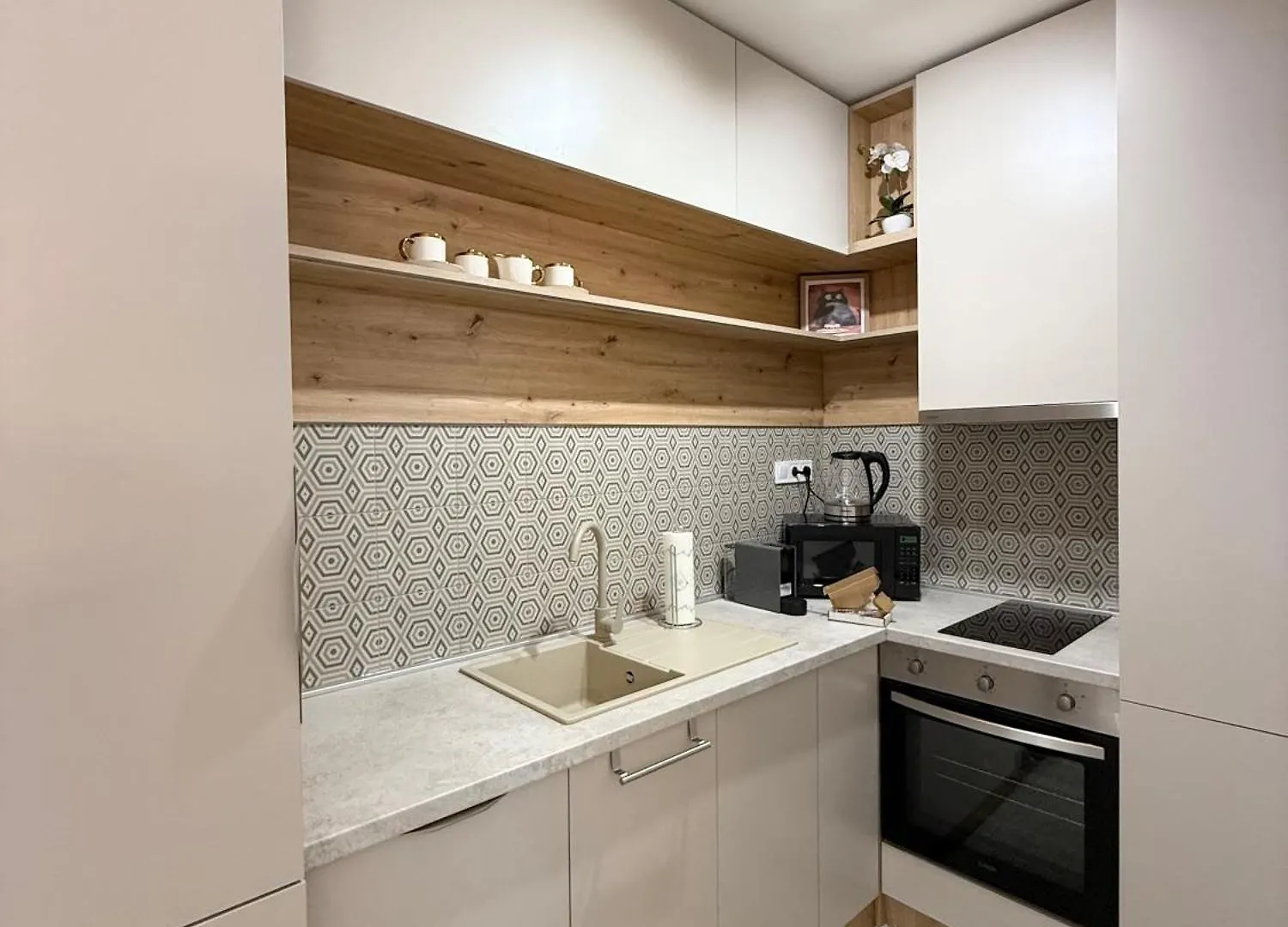Posh Cat City Apartment Szegedin 0*,